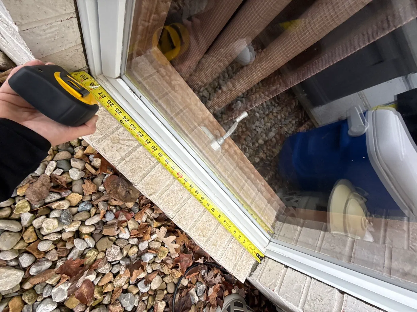 Window replacement documented in Meridian-Kessler